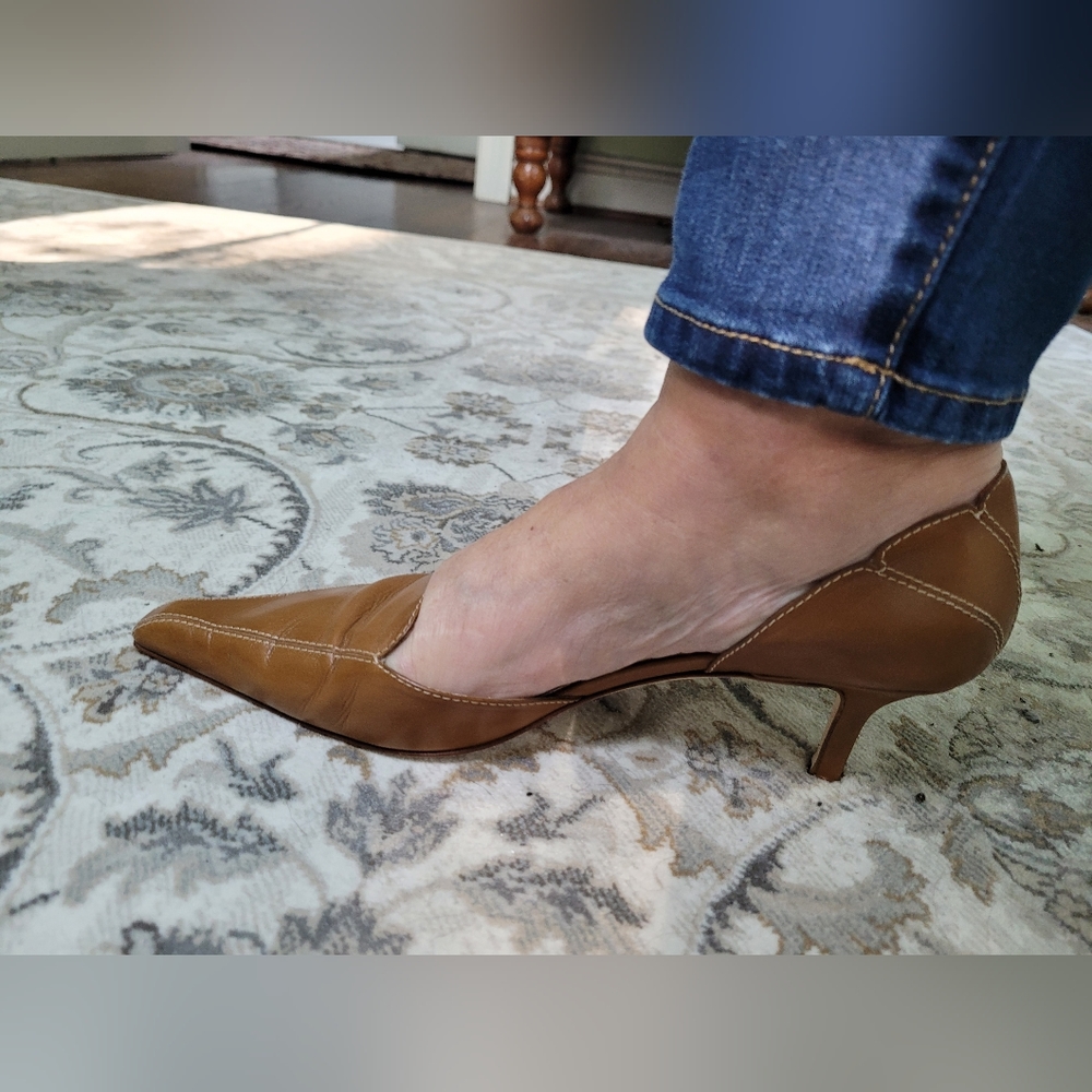 KATE SPADE tan leather pumps